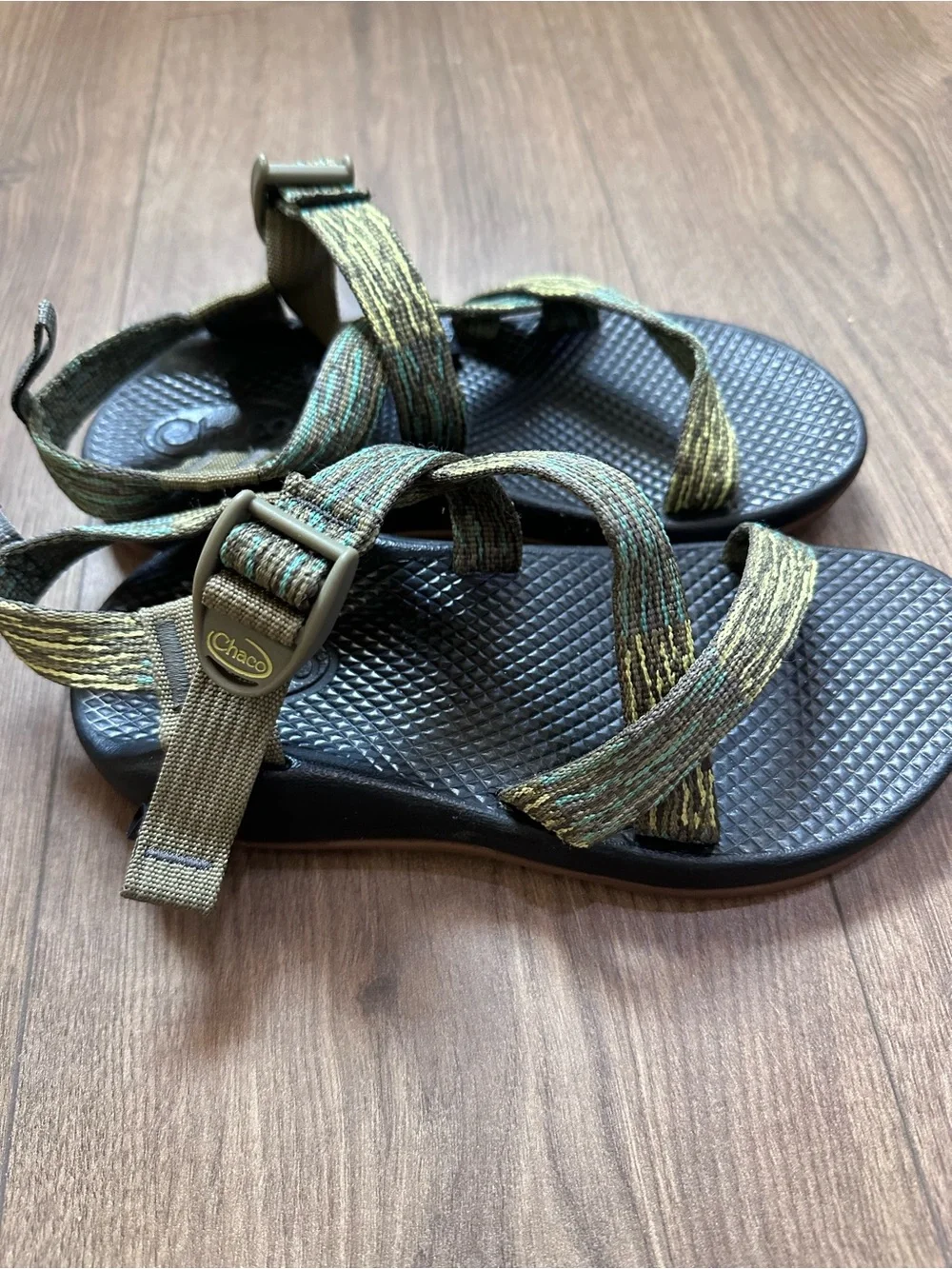 Chaco Kids Z/1 Classic Sport Sandals Olive Green Striped Size US 3 Youth